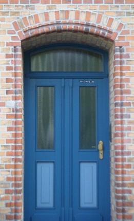 blaue Haustür